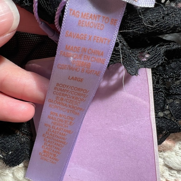 Savage X Fenty Floral Lace And Mesh Bralette Black Caviar size L NWT - Picture 13 of 14